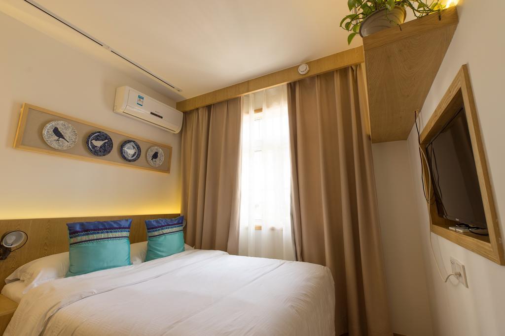 Two Towns Hostel Χανγκζού Εξωτερικό φωτογραφία